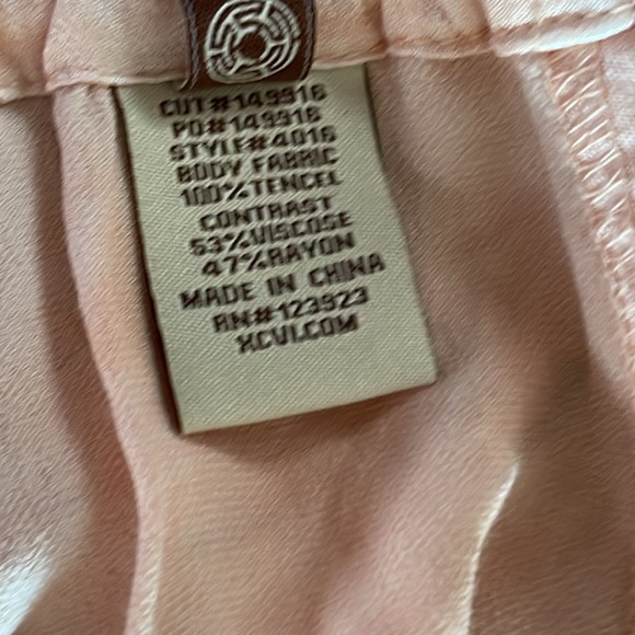 XCVI 100% tensel 2 piece set  GORGEOUS peekaboo shoulder see pic SIZE XS/S  NWT - Picture 10 of 13